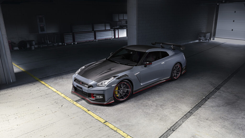 Nissan GT-R NISMO Review: Specs, Price (2025)